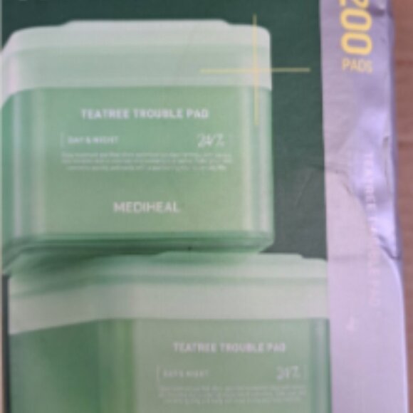 MEDIHEAL Teatree Trouble Pad Set, 100 Pads + 100 Refill Pads - Picture 3 of 6